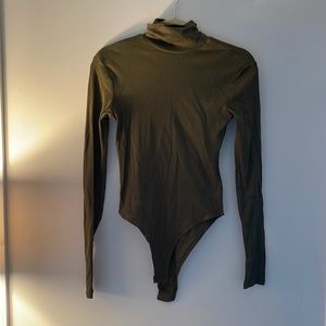 H&M ribbed turtleneck bodysuit